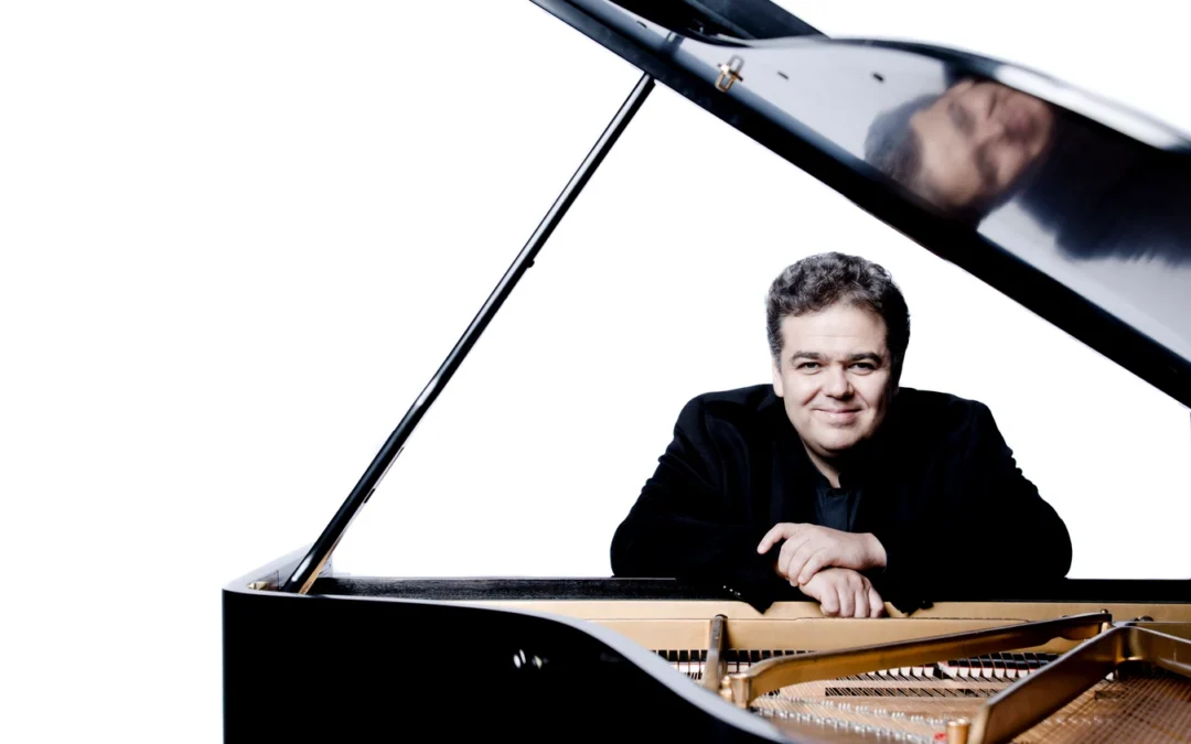 Arcadi Volodos: «A mí me gusta viajar dentro de la música»